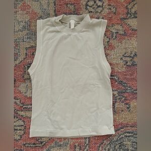 Skims Sleeveless Cream Top